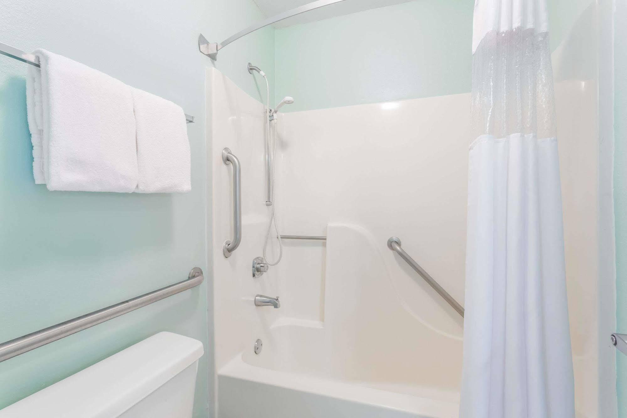 Best Western Beachside Resort Pensacola Beach Exteriör bild